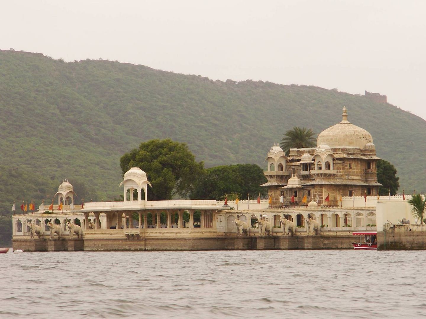Jag-Mandir-udaipur